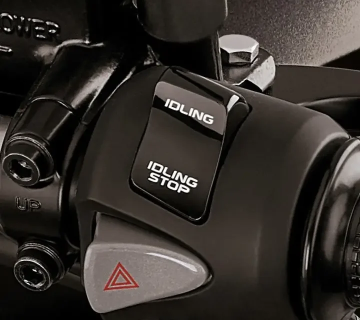 Kendaraan ISS yang Terdapat Pada Sebuah Sepeda Motor