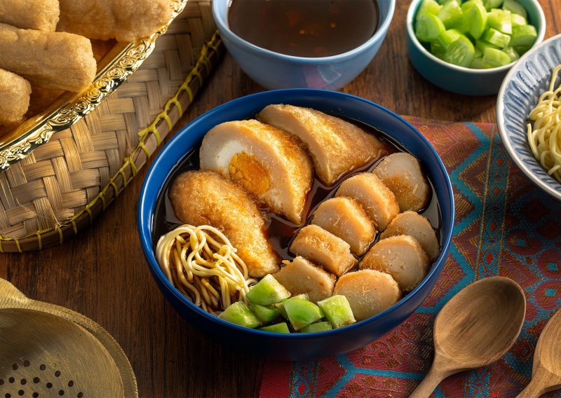 Pempek Palembang Cita Rasa Legendaris Dari Sumatera