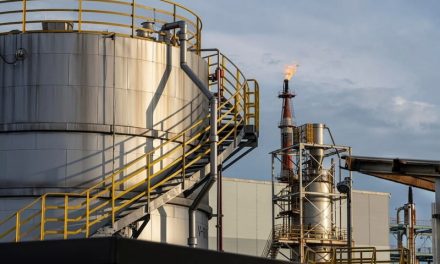 Bahan Cair Hasil Bumi Salah Satunya Minyak Tanah