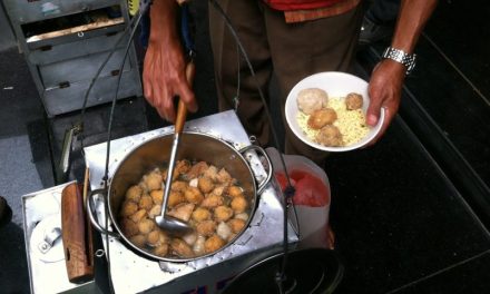 Makanan Jalanan Bandung Yang Terkenal Cuanki
