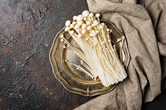 Makanan Jamur Enoki Yang Banyak Di Olah