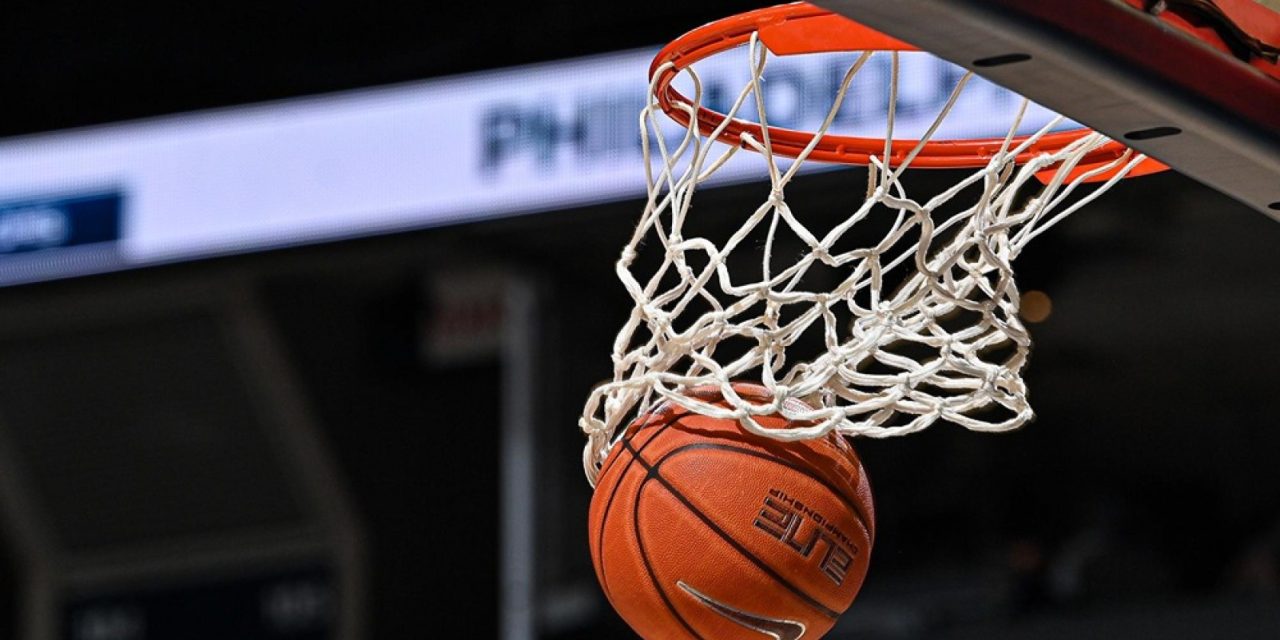 Olahraga Beregu Basket Dengan Memasukan Bola
