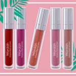 Perlengkapan Kosmetik Gincu Atau Lipstik Perempuan