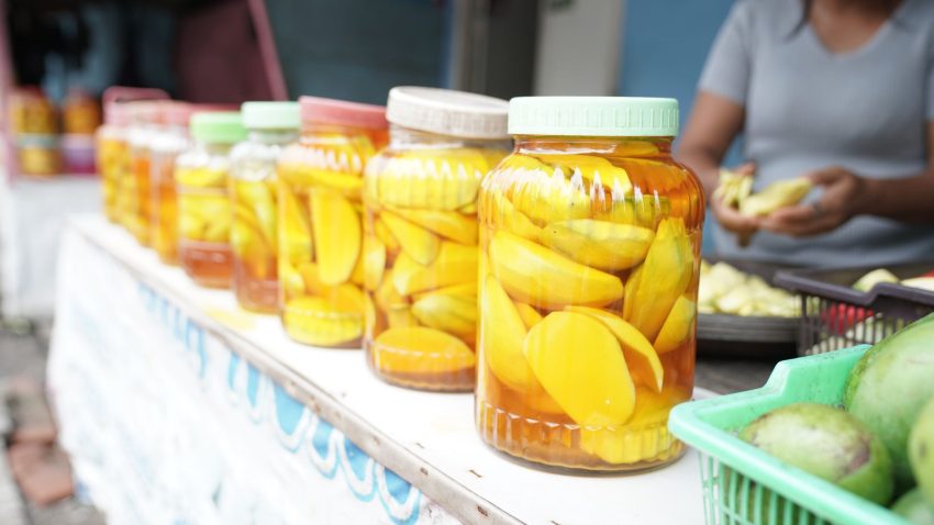 Sebuah Hidangan Manisan Yang Menjadi Camilan Santai