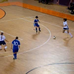Olahraga Bola Sepak Futsal Seperti Lapangan Besar