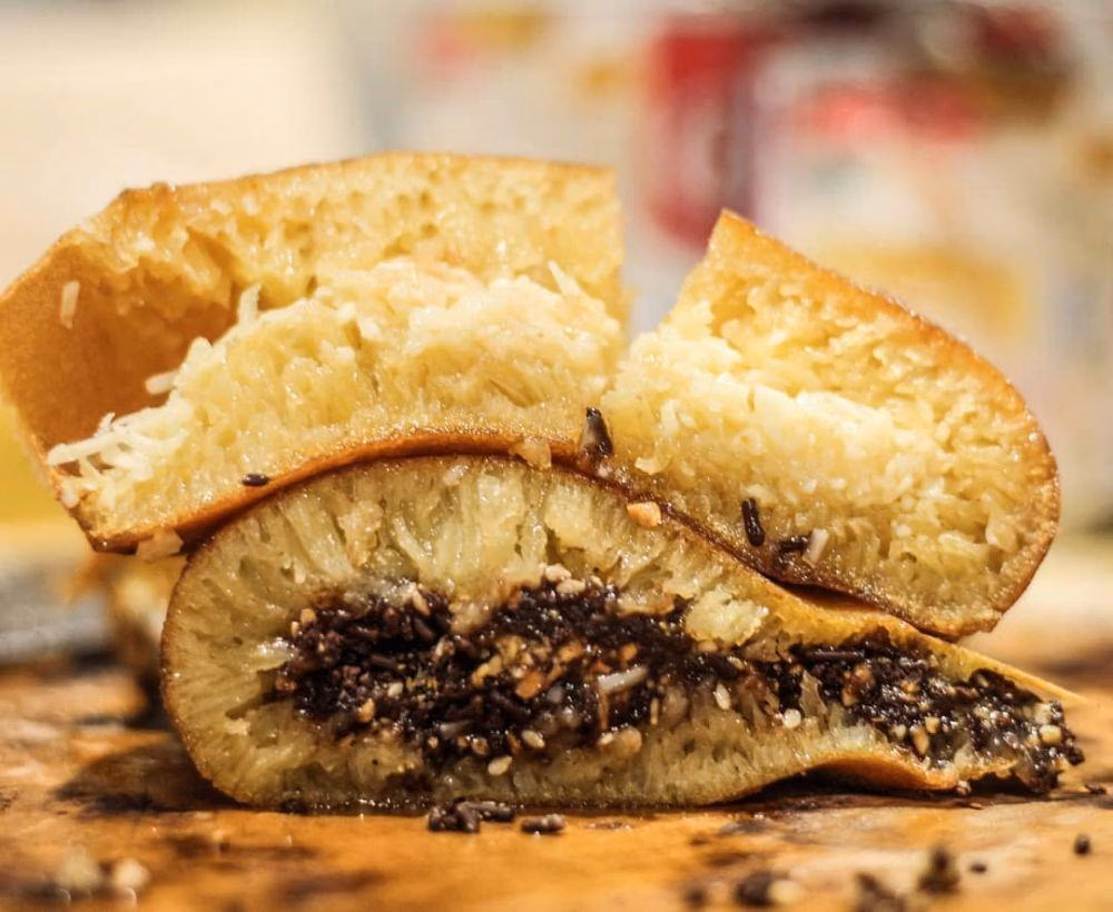 Jajan Pinggiran Martabak Dengan Rasa Yang Manis