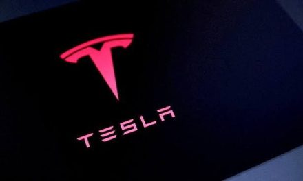 Kendaraan Canggih Tesla Dengan Berbagai Fitur
