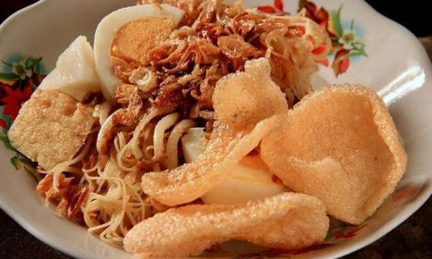 Kuliner Indonesia Ketoprak Dengan Banyak Varian Isian