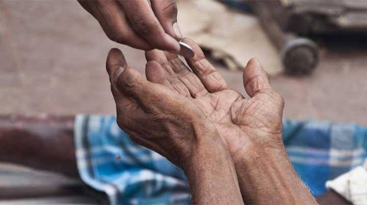 Suatu Orang Pengemis Dengan Tujuan Meminta