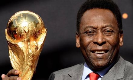 Seseorang Pemain Lama Dalam Sepakbola Pele